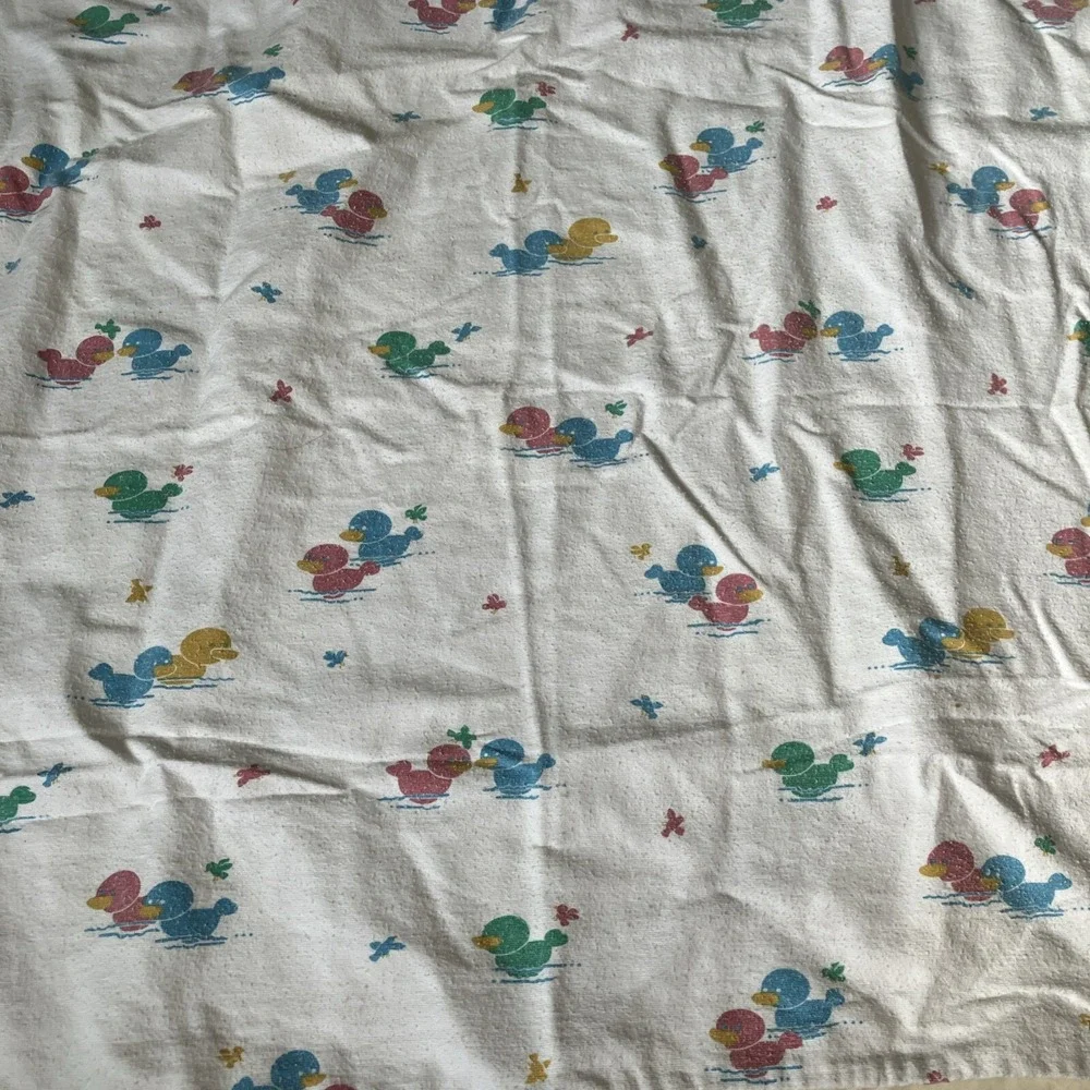 Vtg DUCKS Hospital‎ Baby Larger Size Receiving Swaddling Blanket 34 X 33 Medline